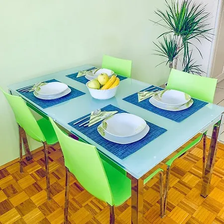 Berny's Apartman *